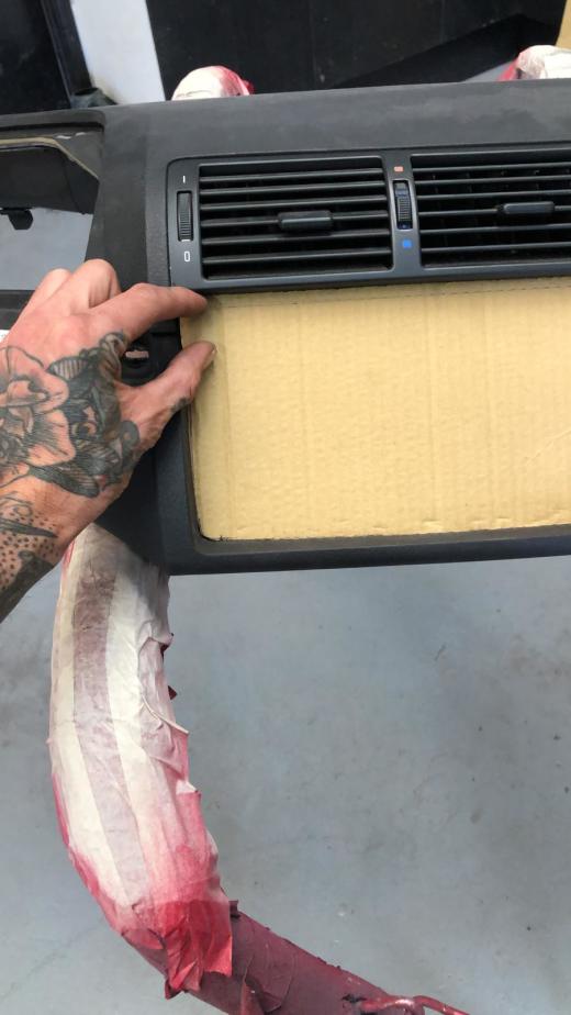 3BB1E21A-A6C6-4A92-A245-123D965DAF68