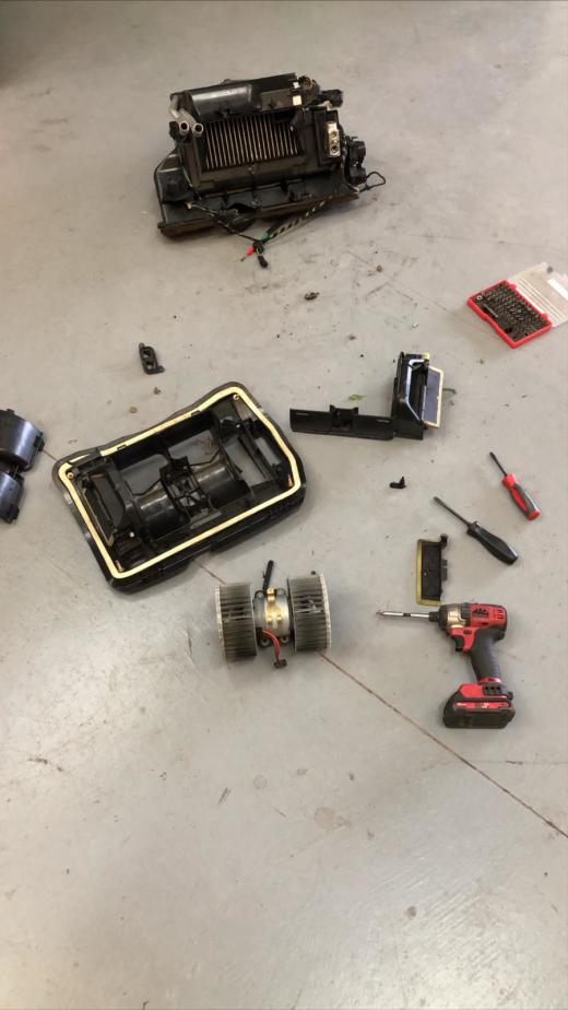 79ACB6D9-8BCB-4BFC-9D21-26F5158CB83B