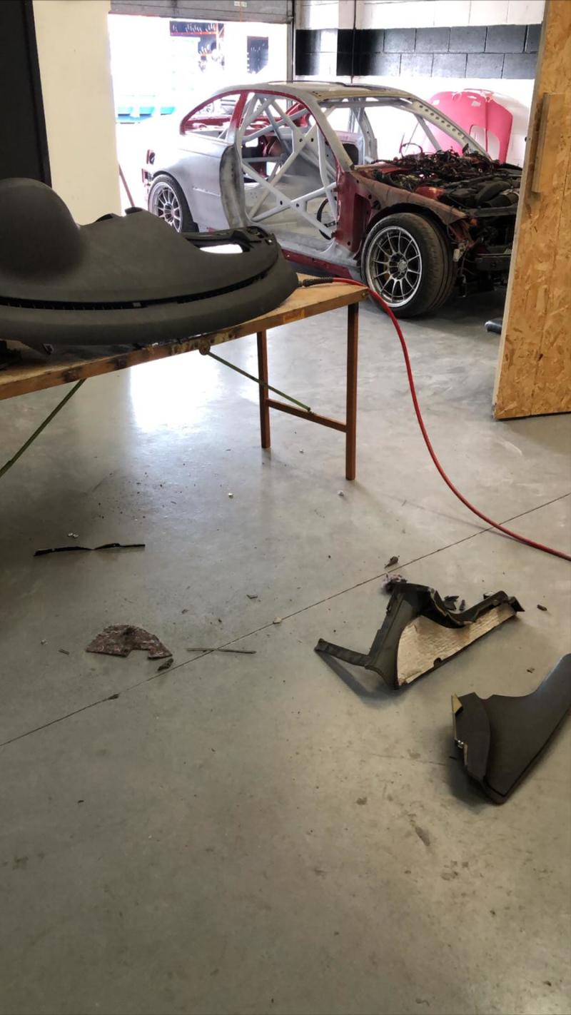 FEA84B99-59EE-4A72-BA90-96B39CF24779