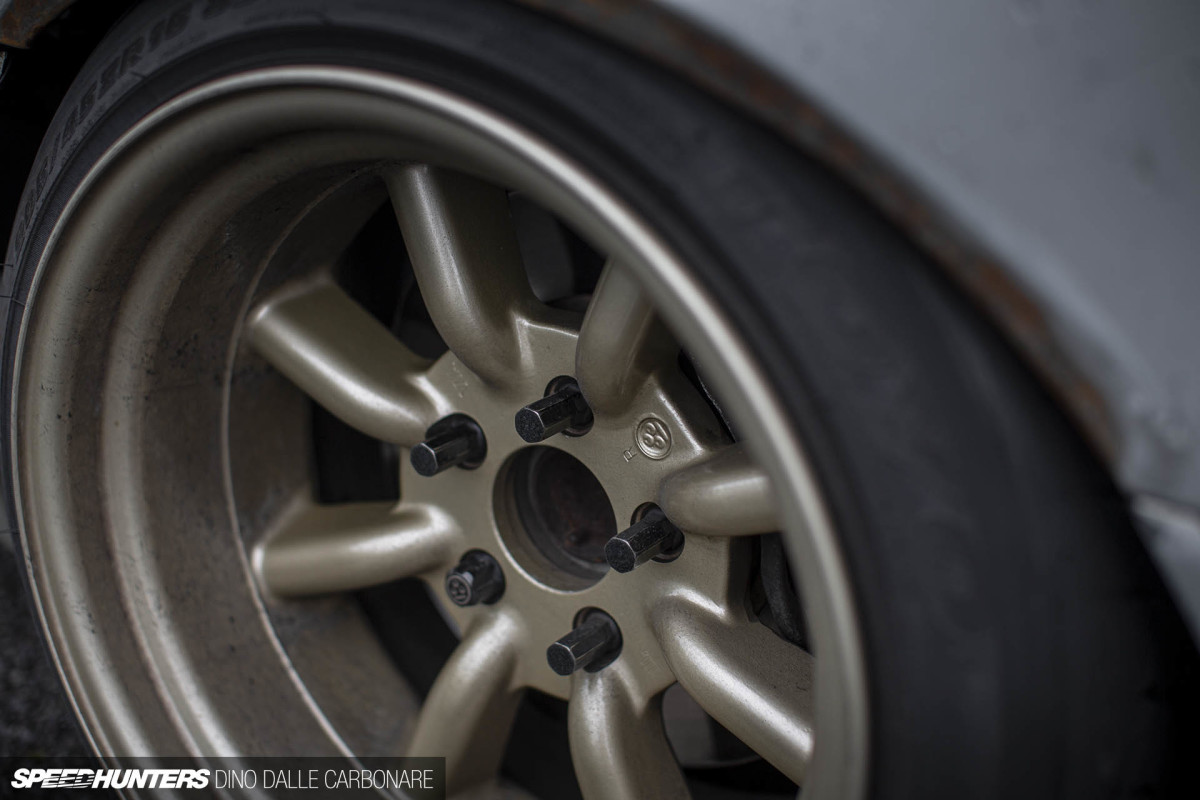 1u-jzs151-crown_dino_dalle_carbonare_22