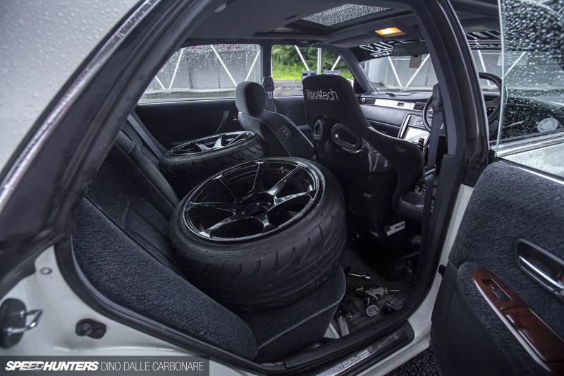 1u-jzs151-crown_dino_dalle_carbonare_31