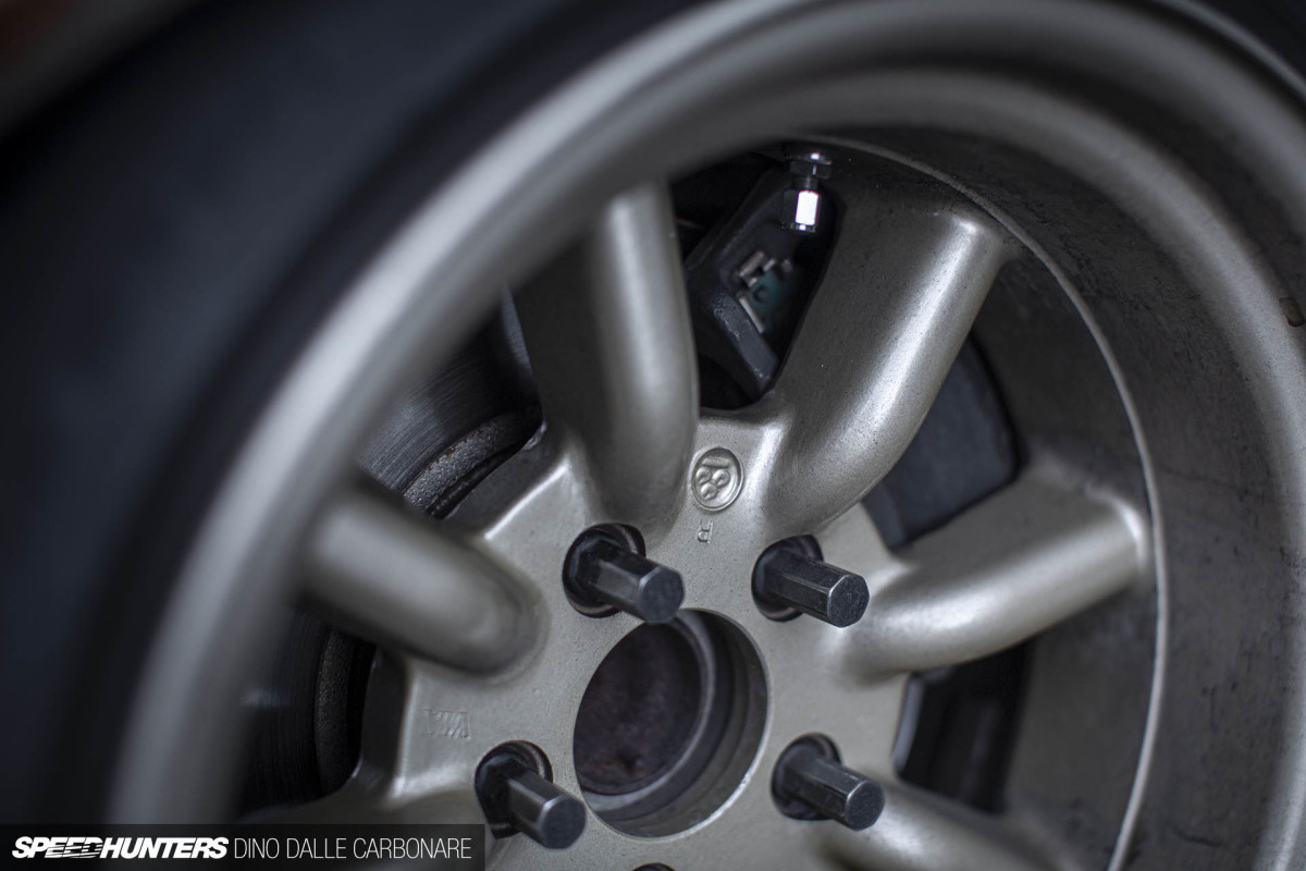 1u-jzs151-crown_dino_dalle_carbonare_36