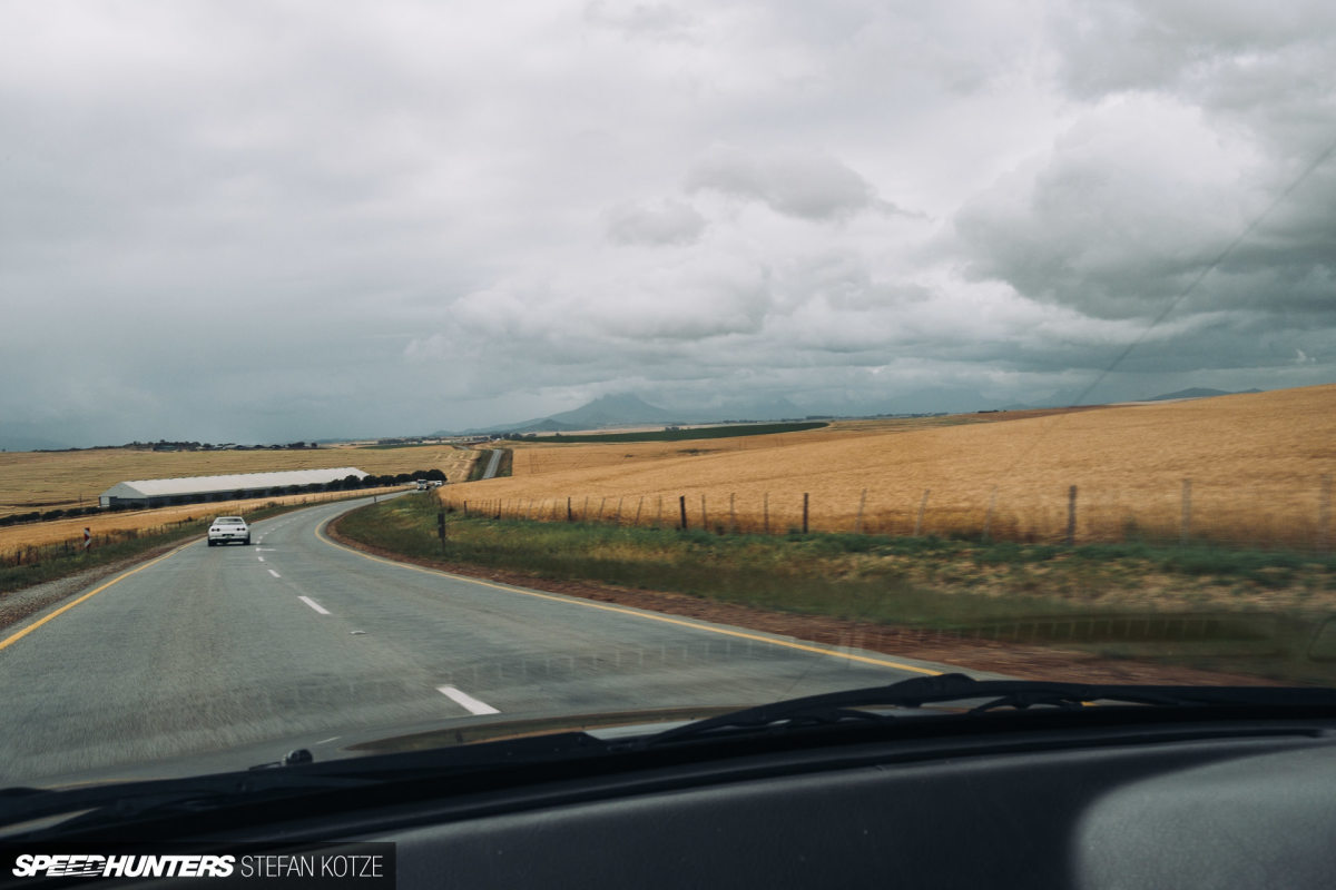 stefan-kotze-speedhunters-nissan-skyline-r32-brothers (17)