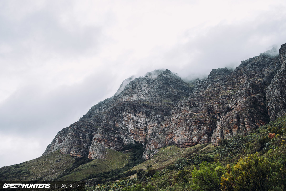 stefan-kotze-speedhunters-nissan-skyline-r32-brothers (66)