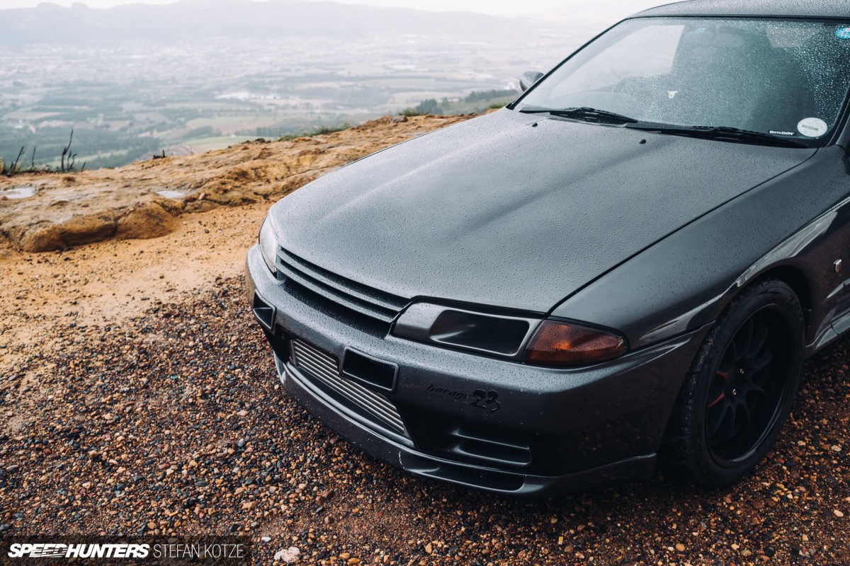 stefan-kotze-speedhunters-nissan-skyline-r32-brothers (177)