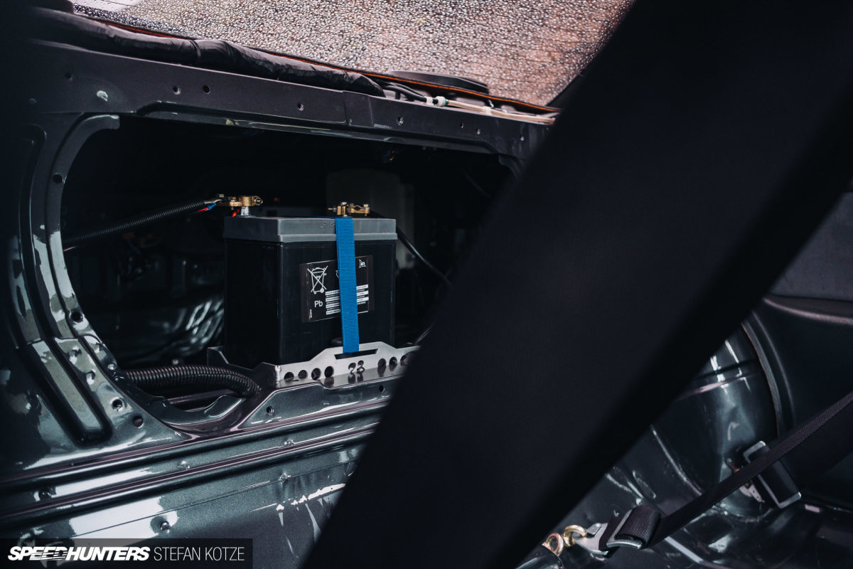 stefan-kotze-speedhunters-nissan-skyline-r32-brothers (196)