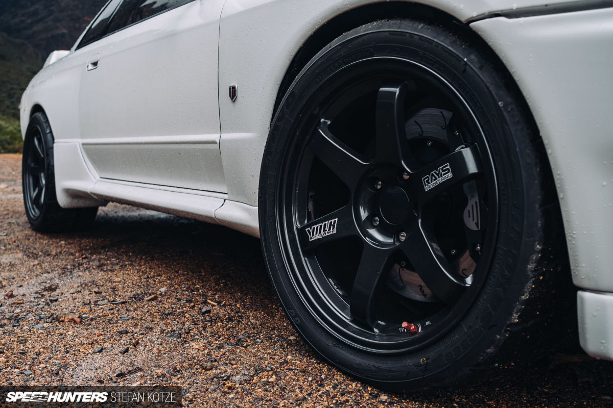 stefan-kotze-speedhunters-nissan-skyline-r32-brothers (73)