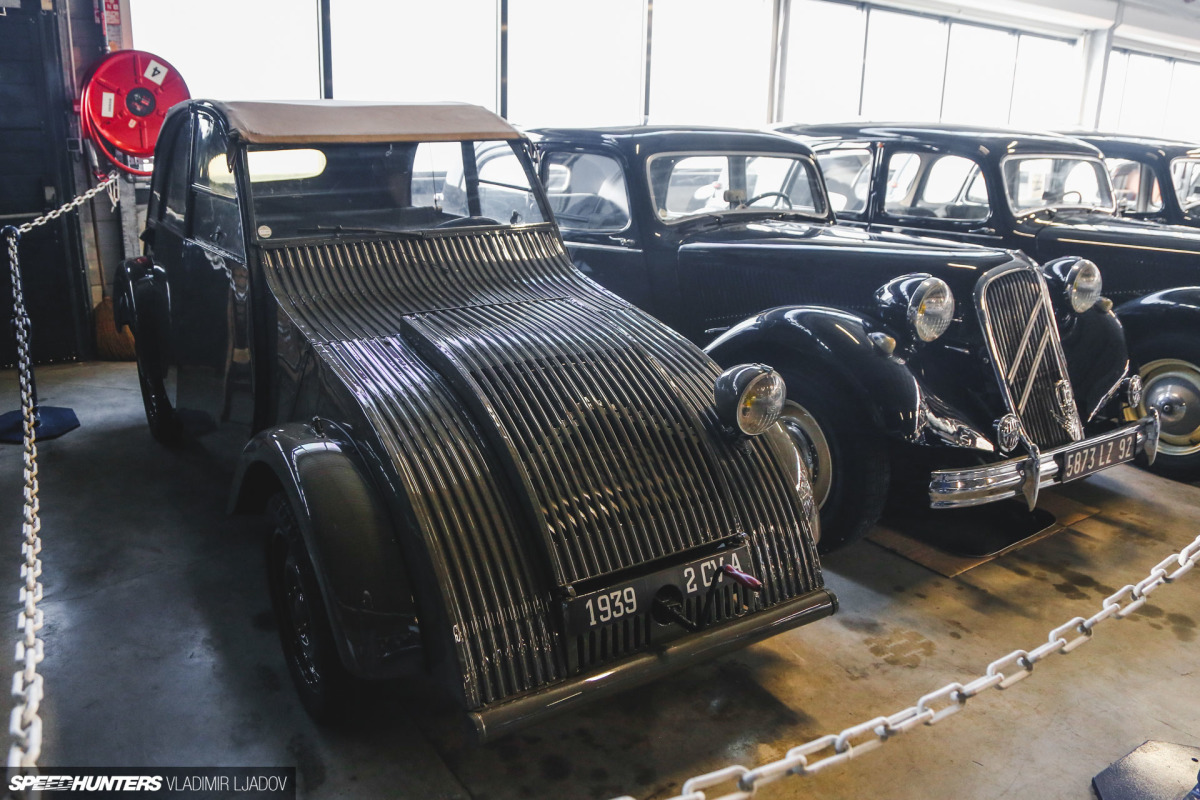 citroen-museum-consenvatory-by-wheelsbywovka-15