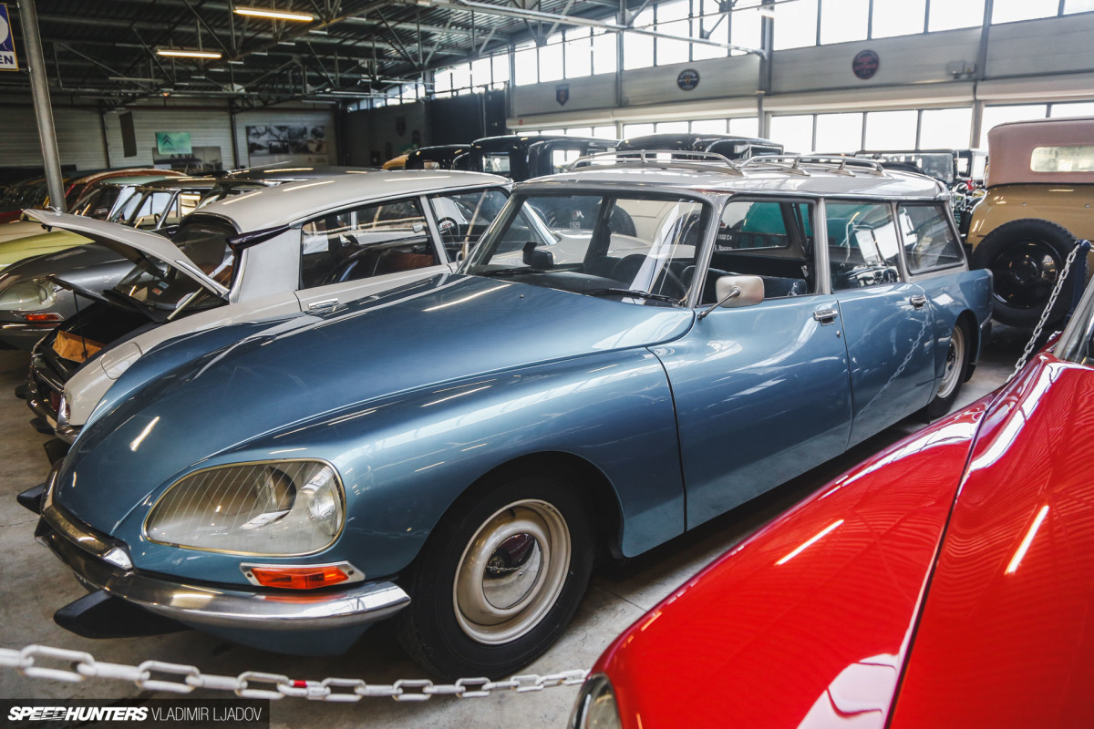 citroen-museum-consenvatory-by-wheelsbywovka-19