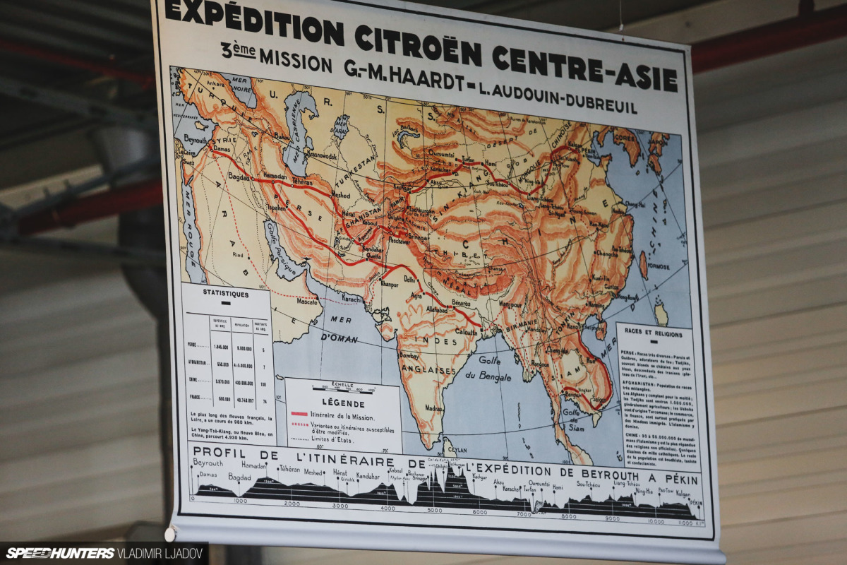 citroen-museum-consenvatory-by-wheelsbywovka-114