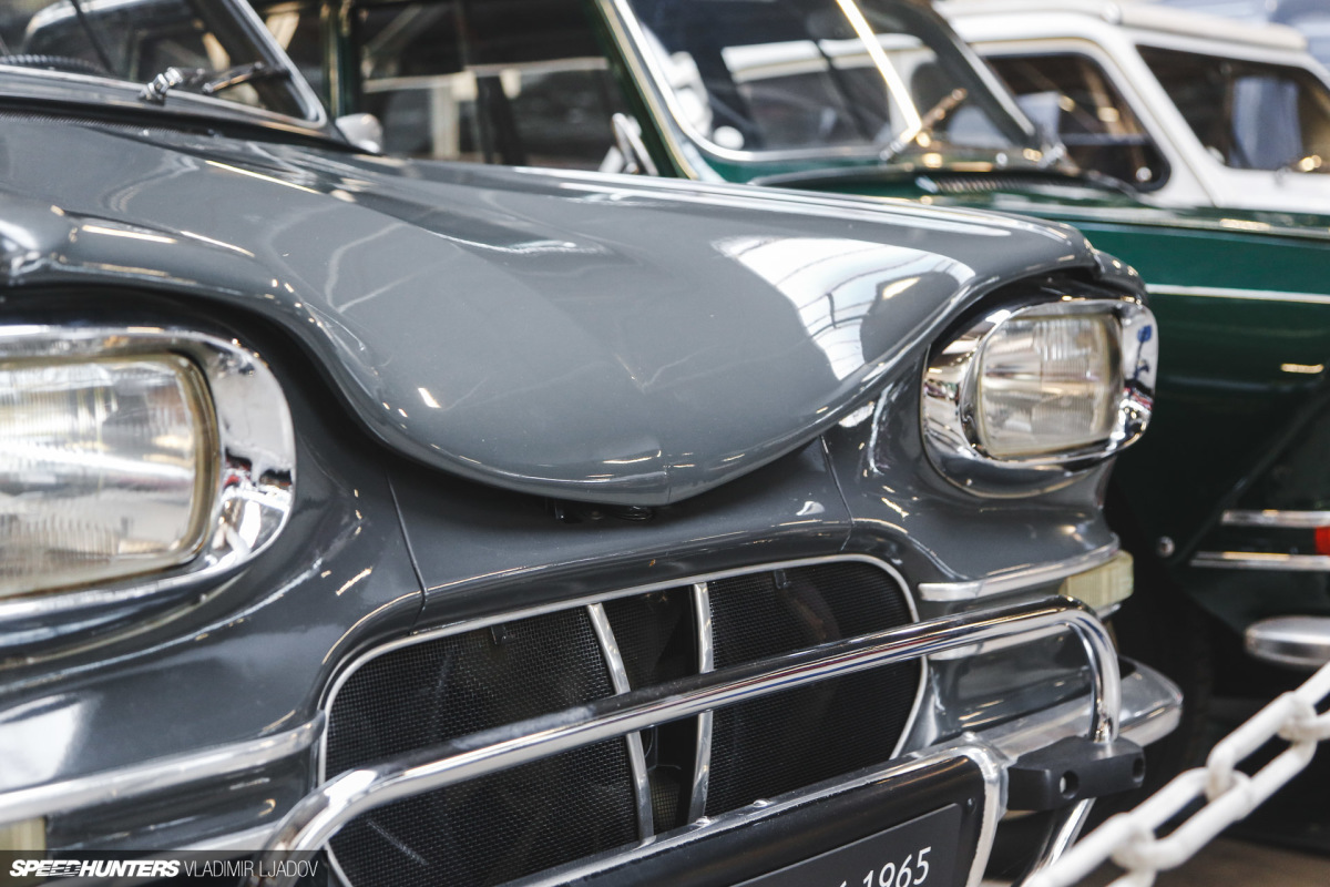 citroen-museum-consenvatory-by-wheelsbywovka-46