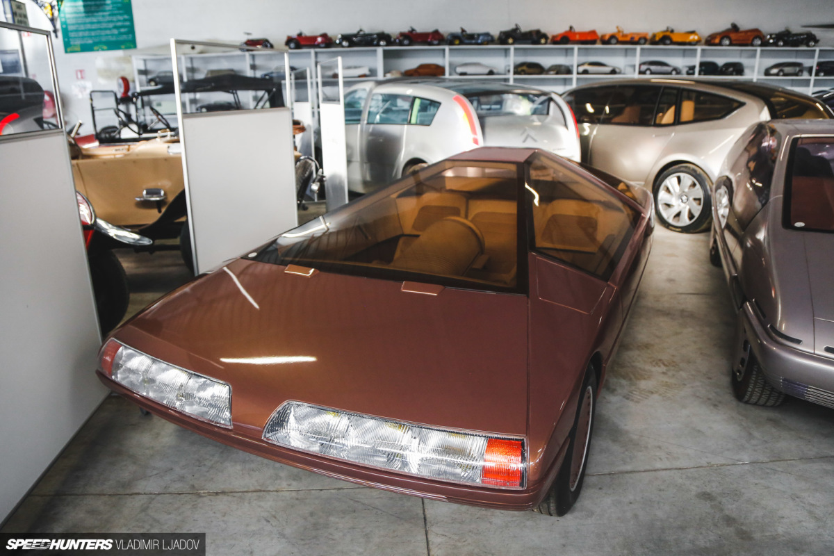 citroen-museum-consenvatory-by-wheelsbywovka-64