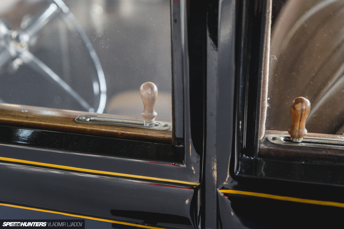 citroen-museum-consenvatory-by-wheelsbywovka-9