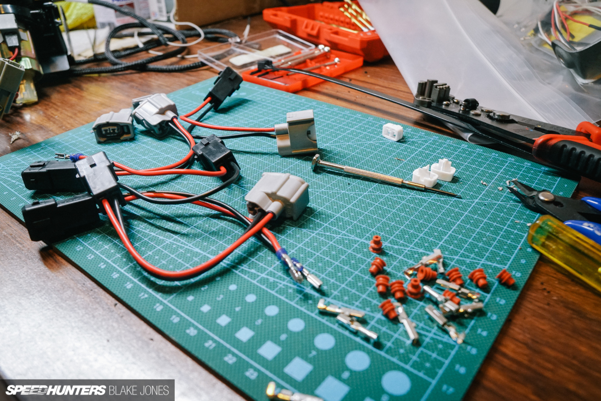 Steering-wheel-buttons-ProjectNSX-blakejones-speedhunters--9