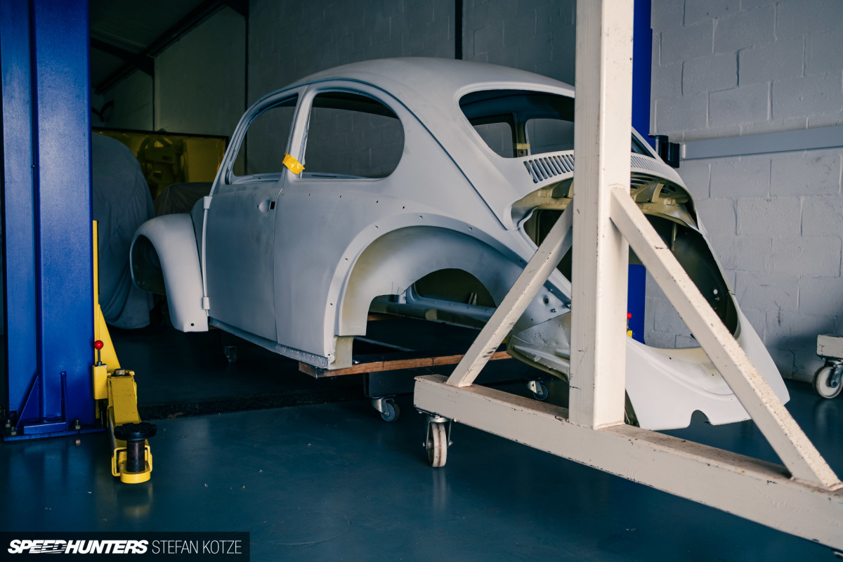 stefan-kotze-speedhunters-v8-stealth-beetle (10)