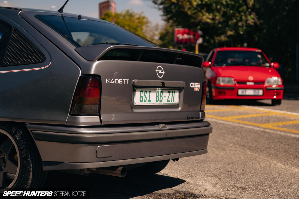 stefan-kotze-opel-superboss-bmw-325is-speedhunters (70)