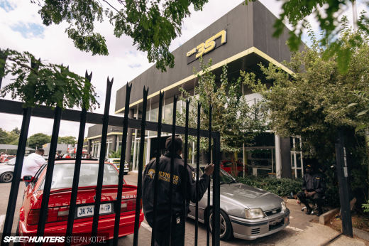 stefan-kotze-opel-superboss-bmw-325is-speedhunters&nbsp;(147)