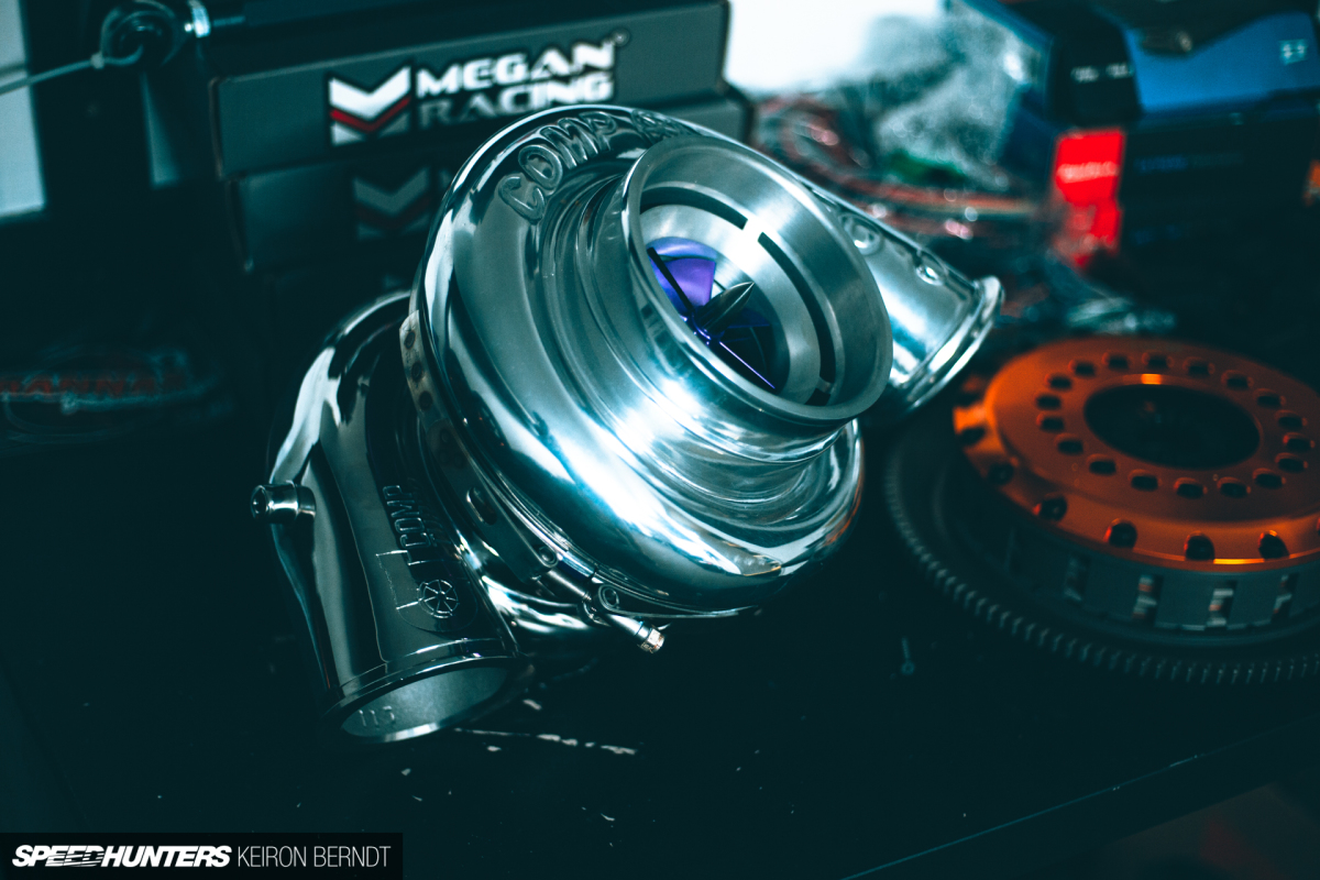 Rowdy's Garage - Speedhunters - M4 17 - 4- 2021 - Keiron Berndt - Let's Be Friends-2903