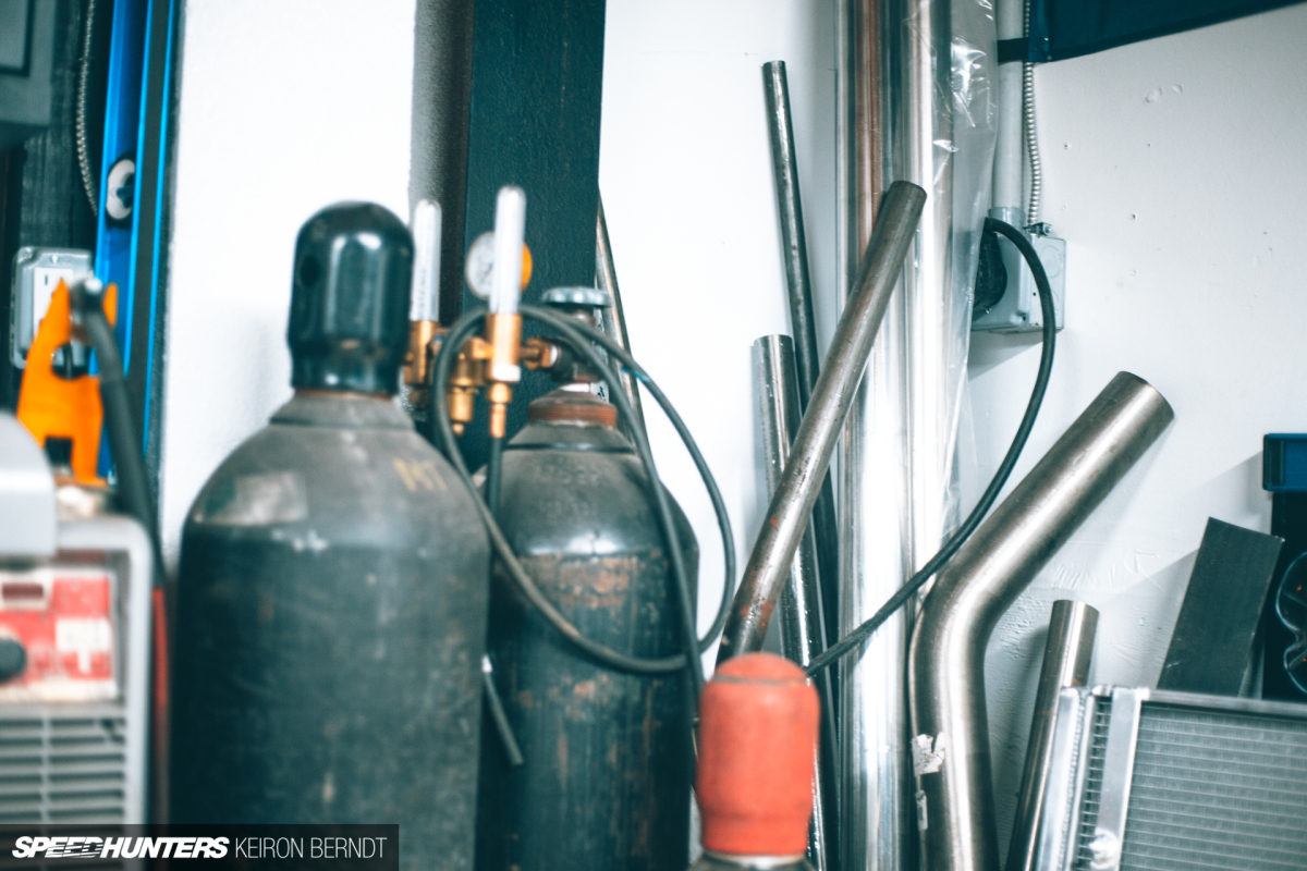 Rowdy's Garage - Speedhunters - M4 17 - 4- 2021 - Keiron Berndt - Let's Be Friends-2852