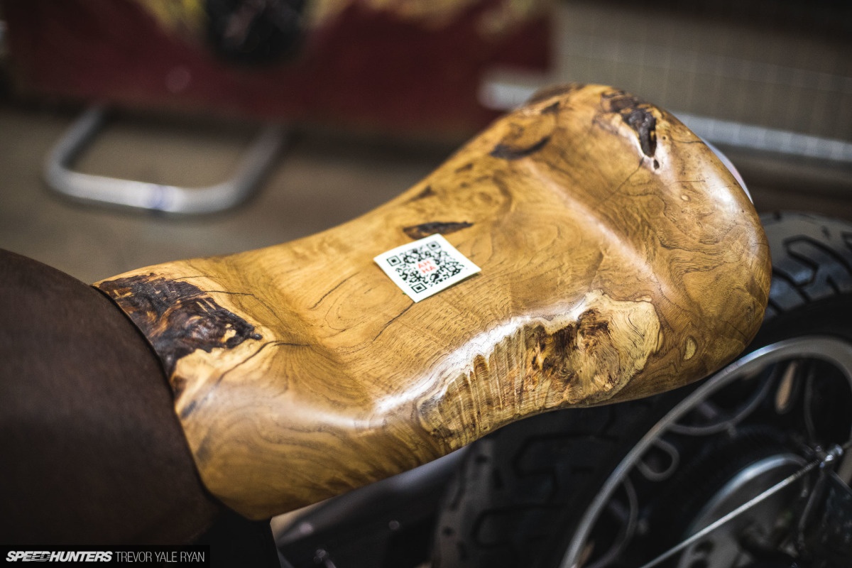 2021-1Moto-Seats-Tanks-Art_Trevor-Ryan-Speedhunters_024_8048