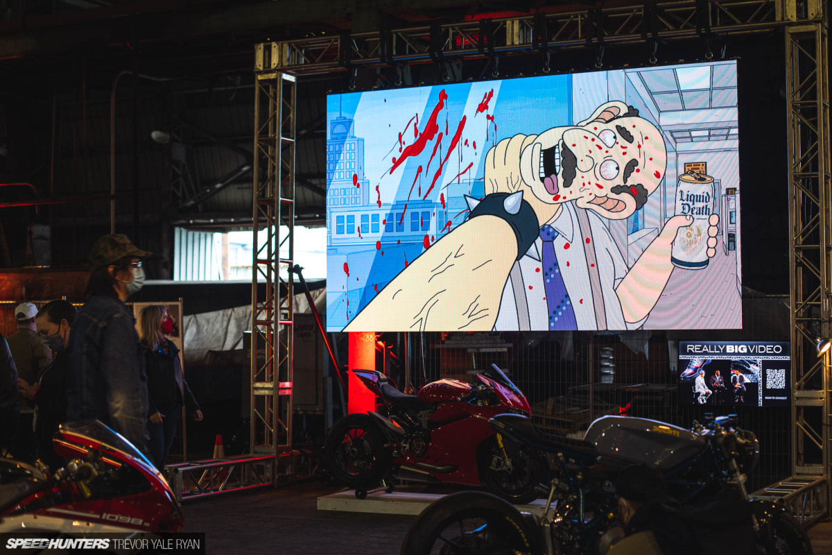 2021-1Moto-Seats-Tanks-Art_Trevor-Ryan-Speedhunters_031_8187