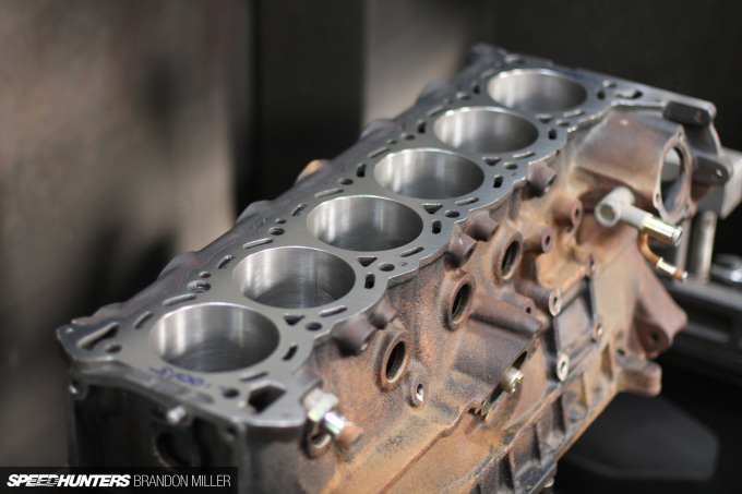 Speedhunters_Project_Z31_Enginebuild-1