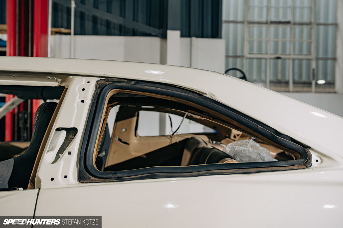 stefan-kotze-datsun-280zx-speedhunters (11)