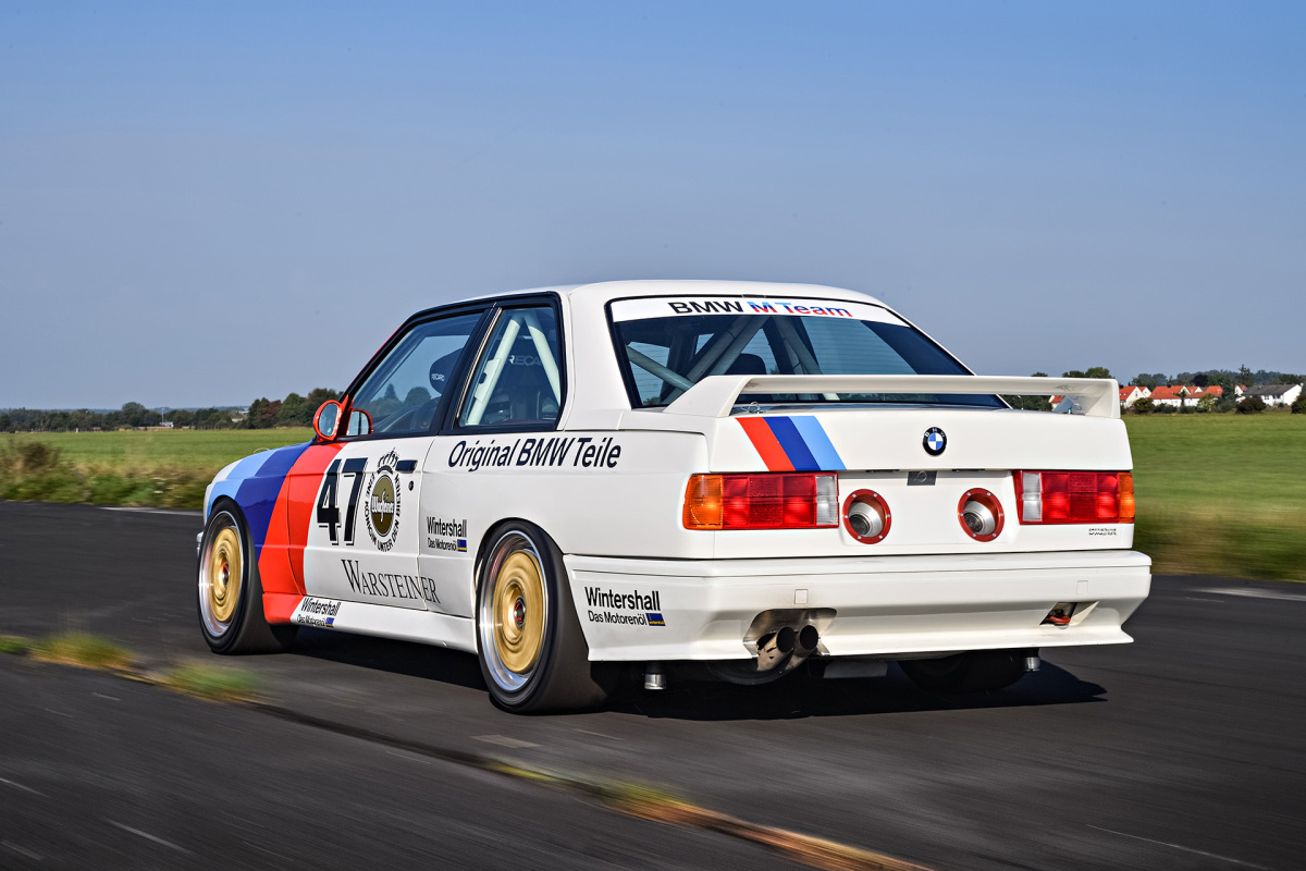 P90237153_highRes_the-bmw-m3-dtm-e30-0