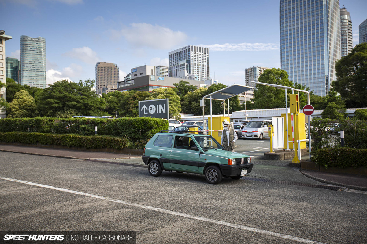 tokyo_cars_coffee_french_01