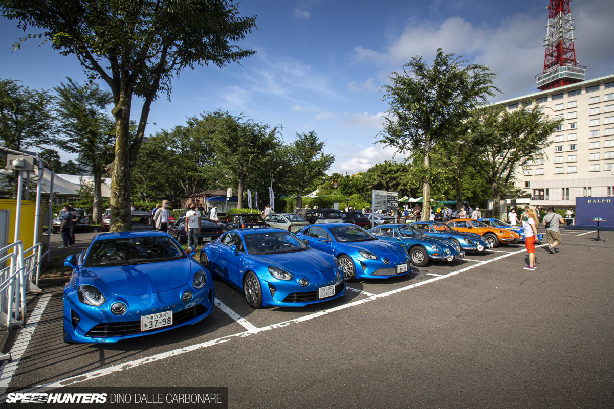 tokyo_cars_coffee_french_08