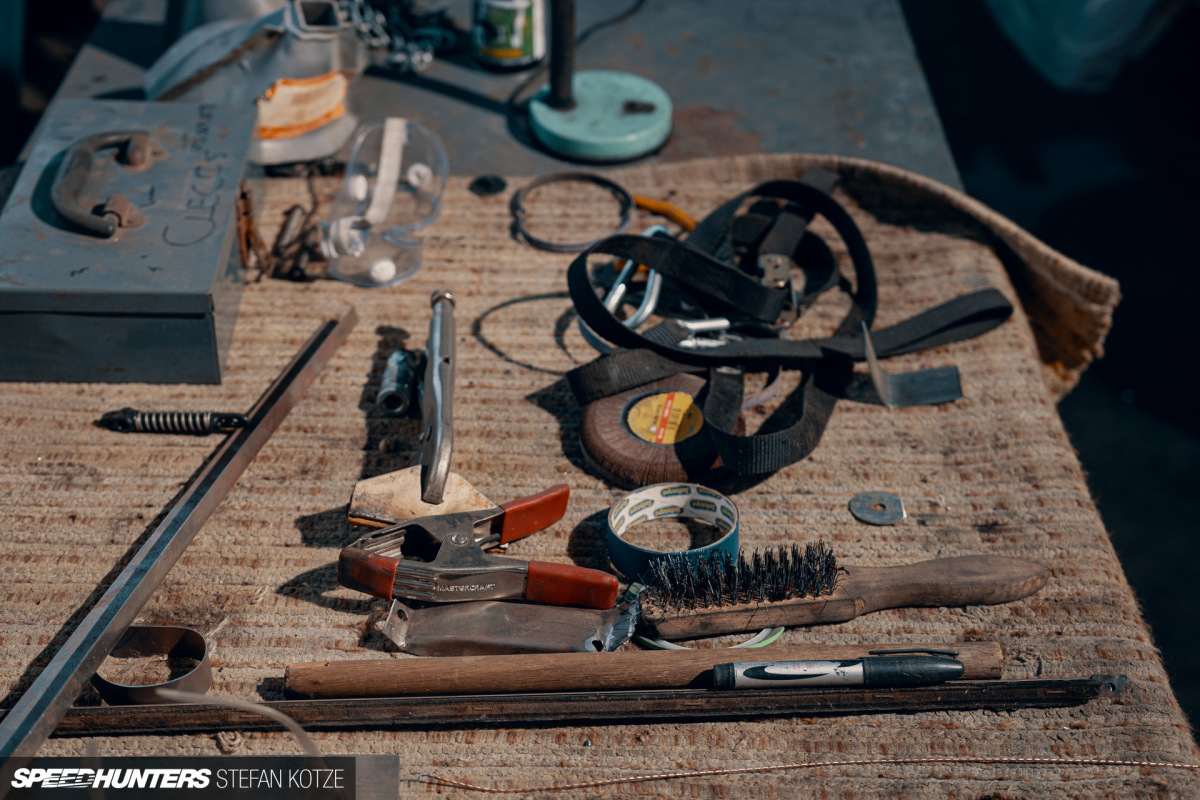 stefan-kotze-speedhunters-english-wheel-fabrication  (23)