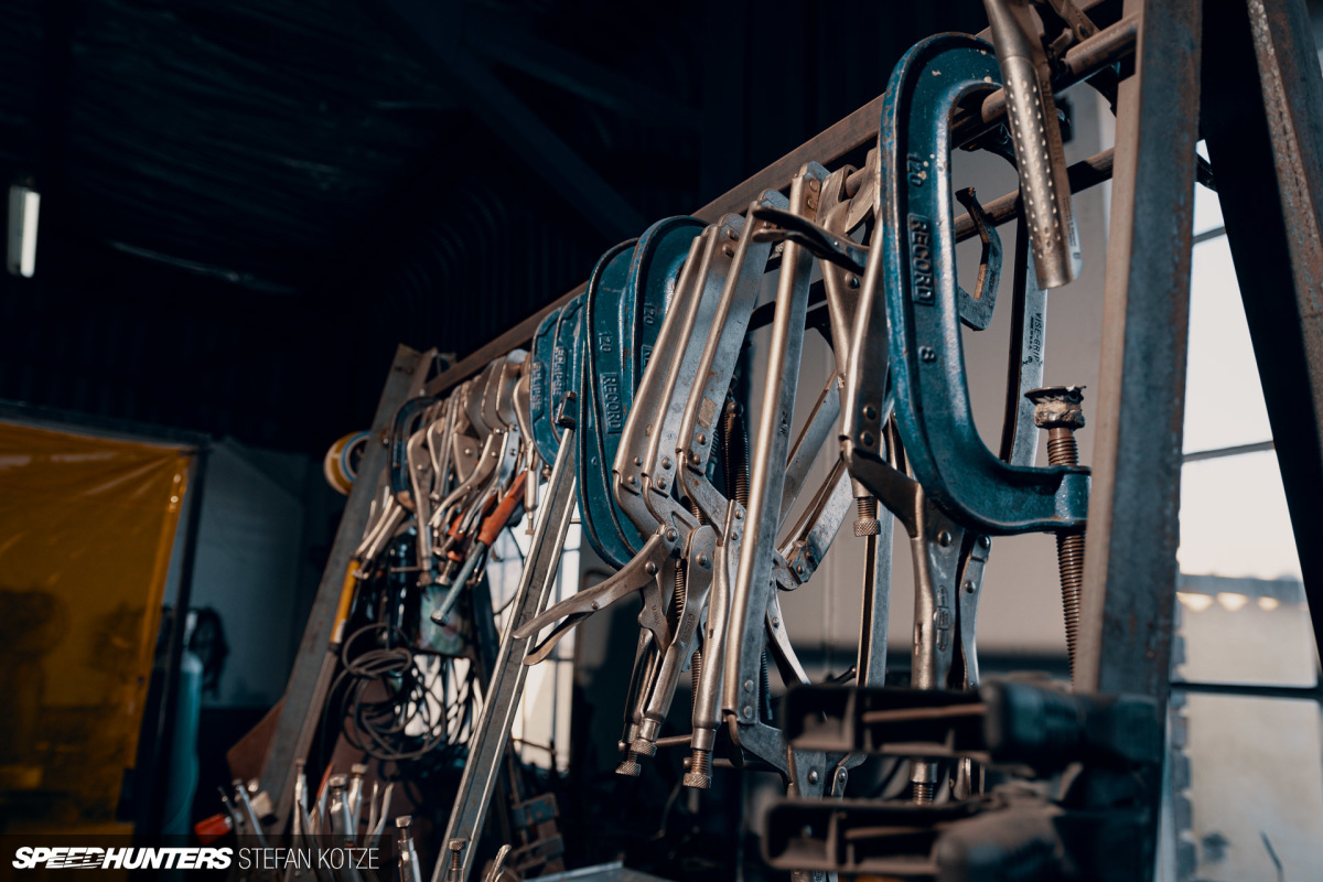 stefan-kotze-speedhunters-english-wheel-fabrication  (34)