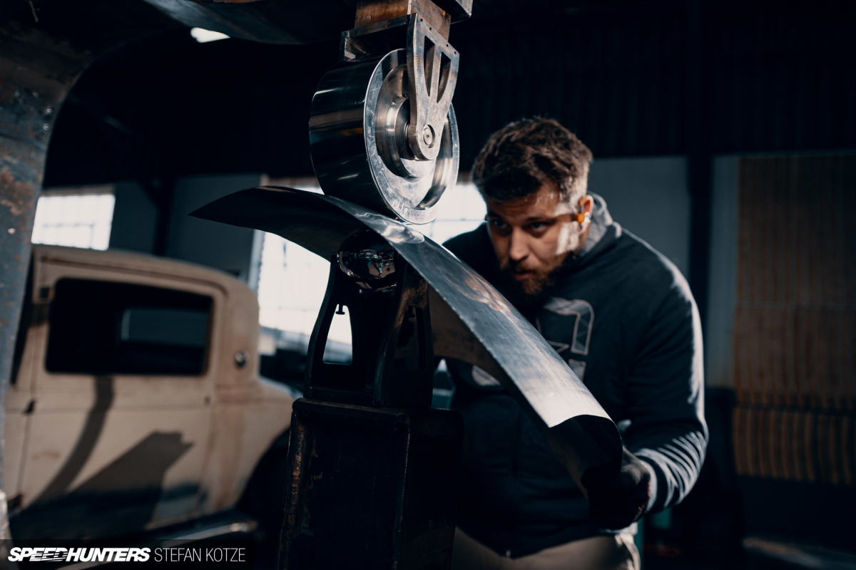 stefan-kotze-speedhunters-english-wheel-fabrication  (47)