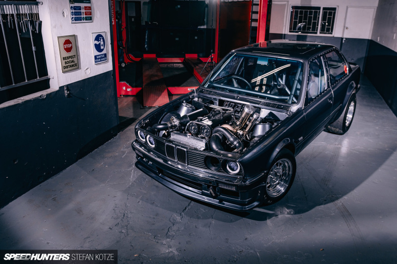 stefan-kotze-mazda-powered-bmw-e30-speedhunters&nbsp;(32)