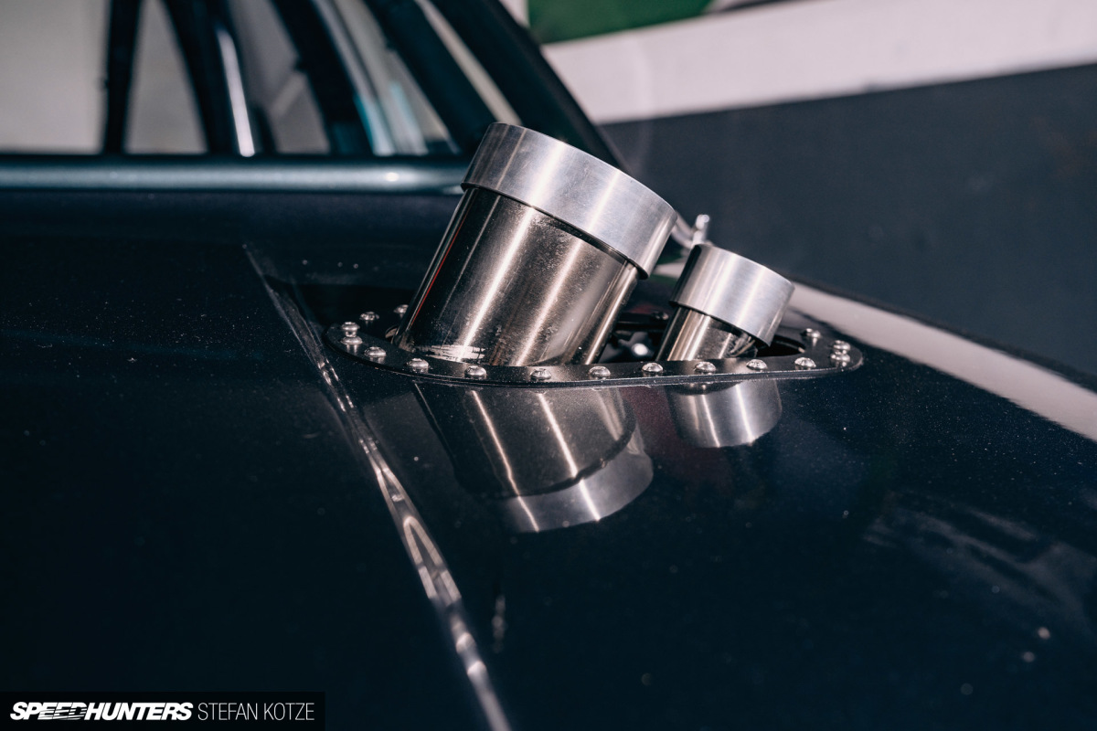 stefan-kotze-mazda-powered-bmw-e30-speedhunters (5)