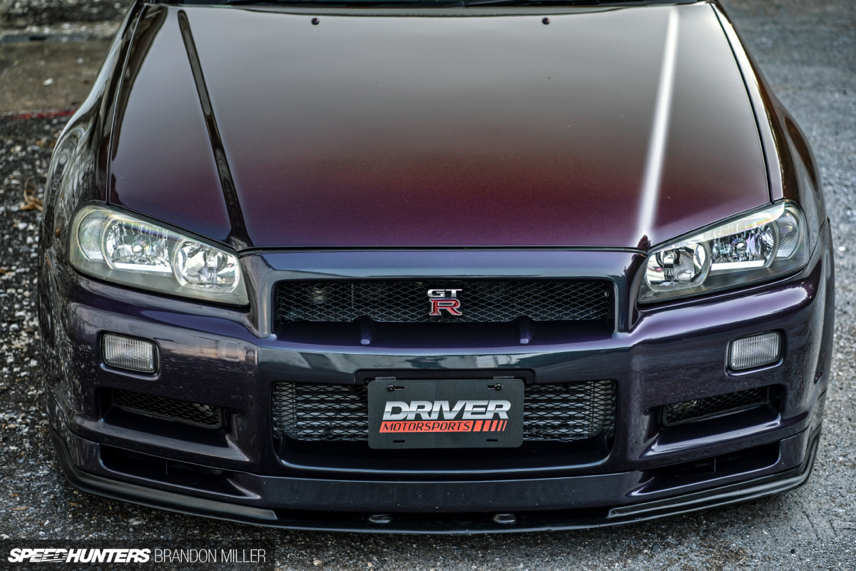 Speedhunters_R34static-2