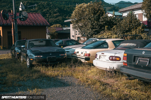 Ron_Celestine_Speedhunters_Hatano_HeroShinoiCircut_MiataGrave