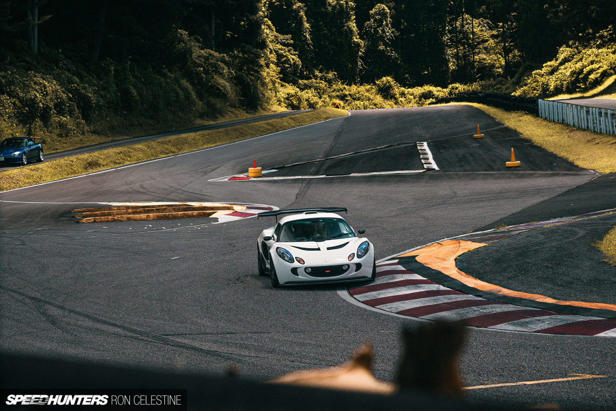 Ron_Celestine_Speedhunters_Hatano_HeroShinoiCircut_Lotus
