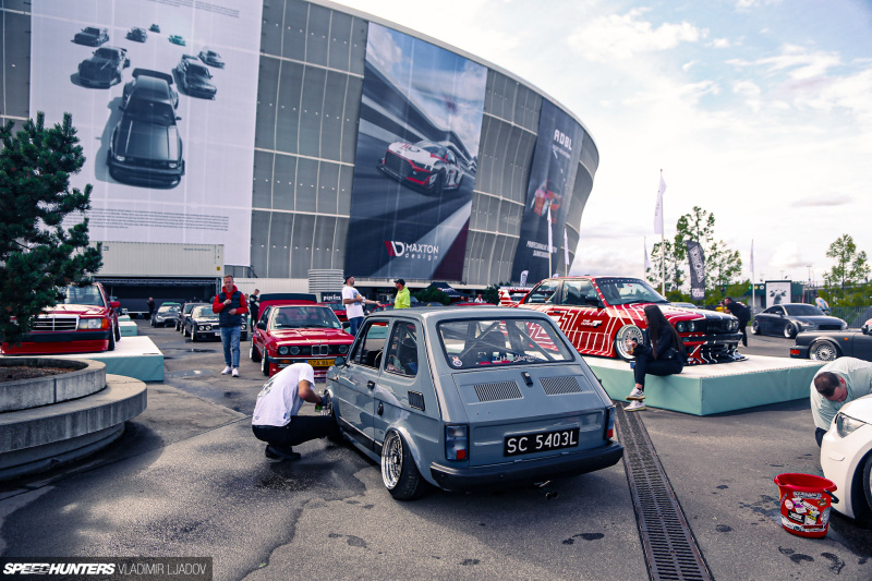 9E259817-394B-4502-BF27-86341D3825ED