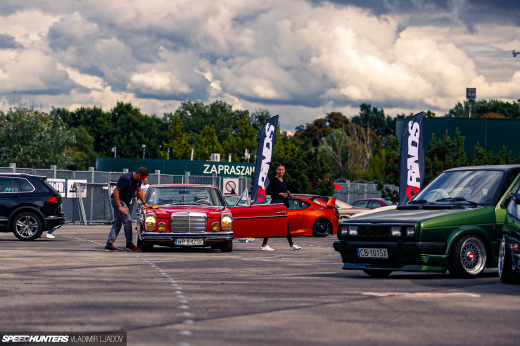 7B31462F-0D18-4C30-820A-F3EC4E8DF161