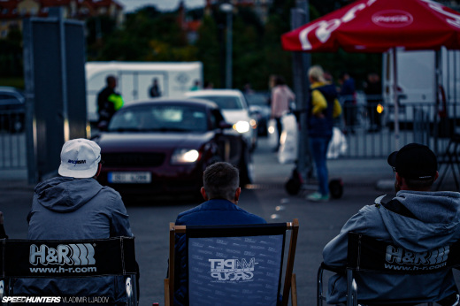 5FA8E744-875F-478E-9557-AC8AECBB98F2