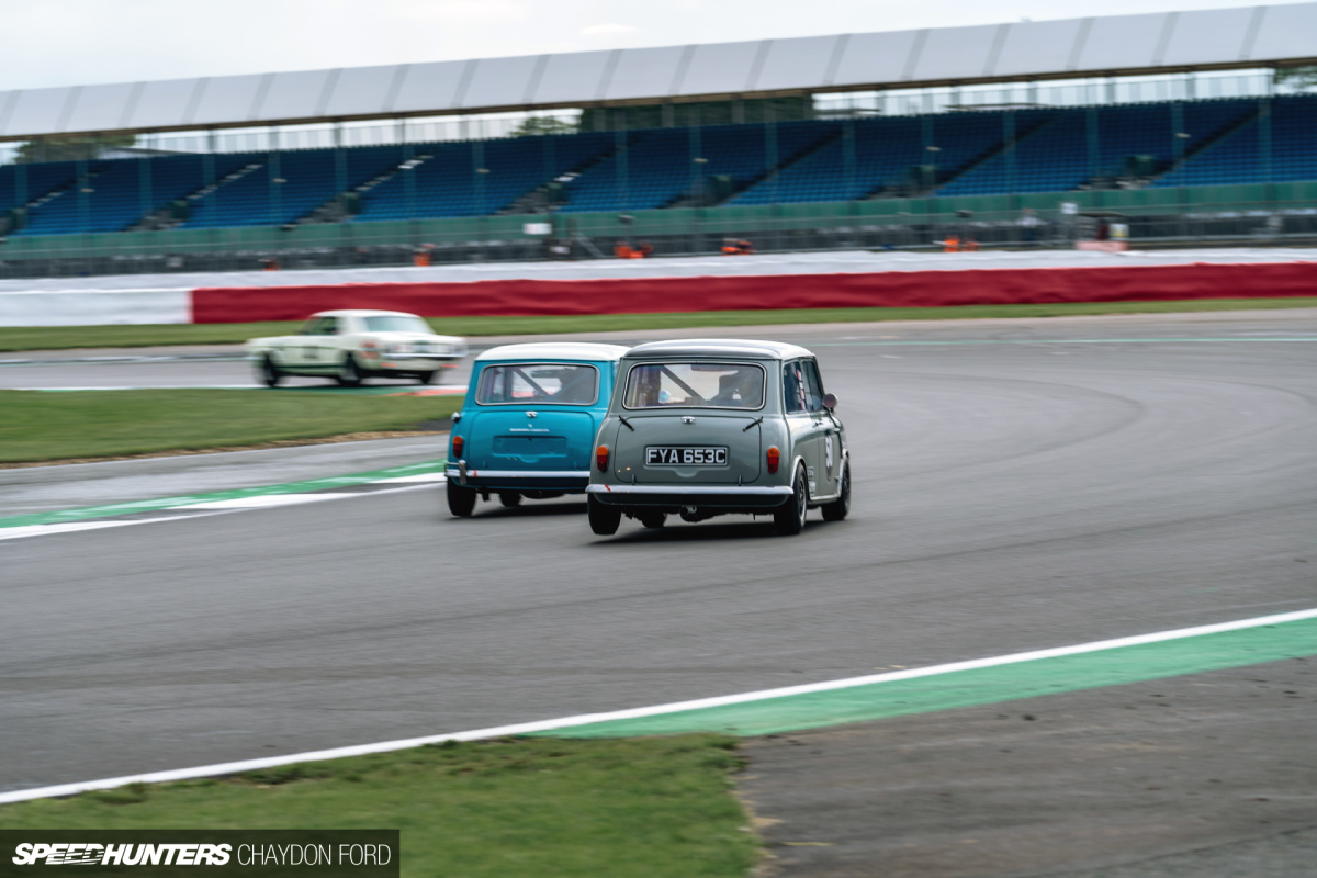 Silverstone Classic SH 015