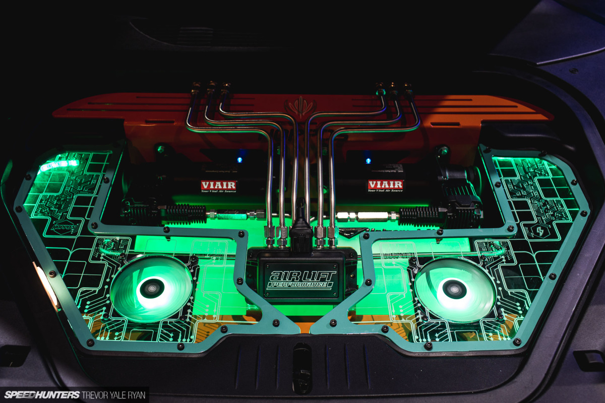 2021-SEMA-Show-Air-Lift-Performance_Trevor-Ryan-Speedhunters_030_9853