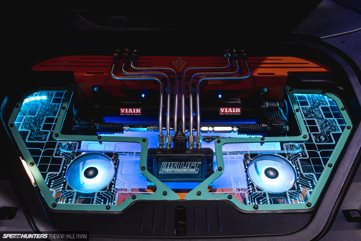 2021-SEMA-Show-Air-Lift-Performance_Trevor-Ryan-Speedhunters_031_9854