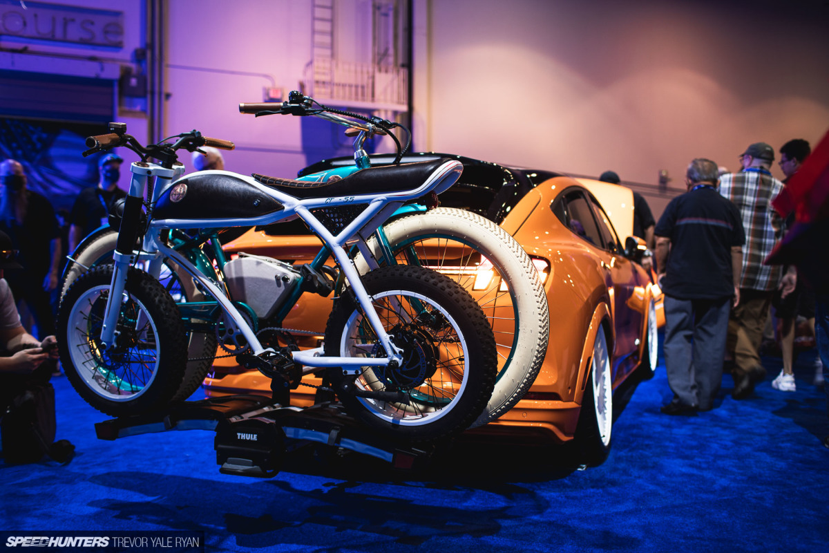 2021-SEMA-Show-Air-Lift-Performance_Trevor-Ryan-Speedhunters_033_9865