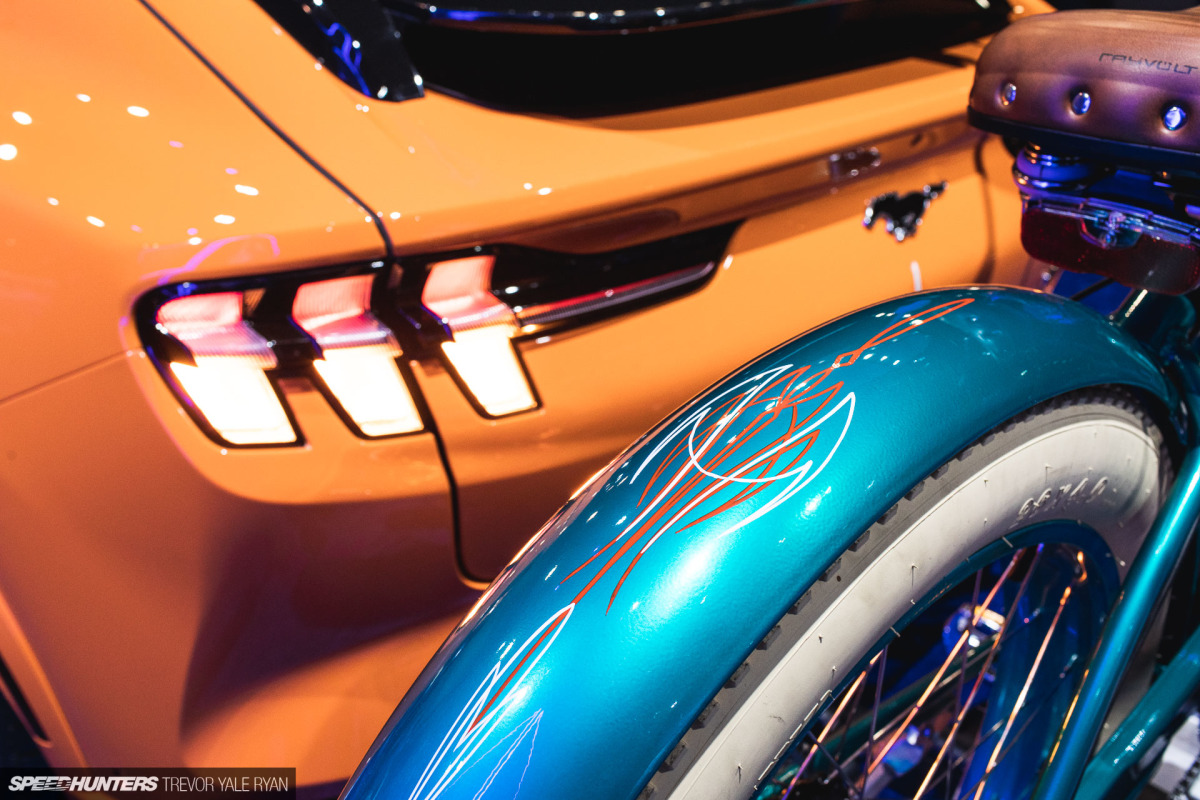 2021-SEMA-Show-Air-Lift-Performance_Trevor-Ryan-Speedhunters_035_9879