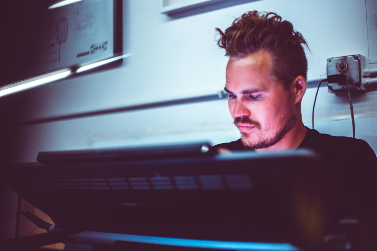 Oilstain - SH - 22 - 7 - 2020 - Keiron Berndt-3717(1)