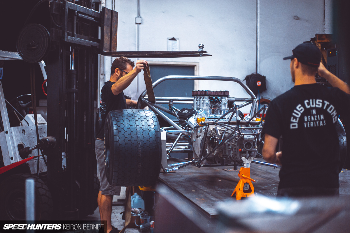 Oilstain Half11 - Speedhunters - Keiron Berndt - Let's Be Friends-0929