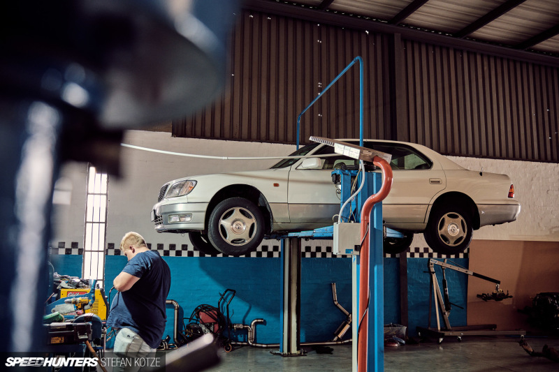 stefan-kotze-speedhunters-lexus-ls400-exhaust&nbsp;(20)