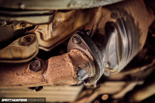 stefan-kotze-speedhunters-lexus-ls400-exhaust&nbsp;(5)